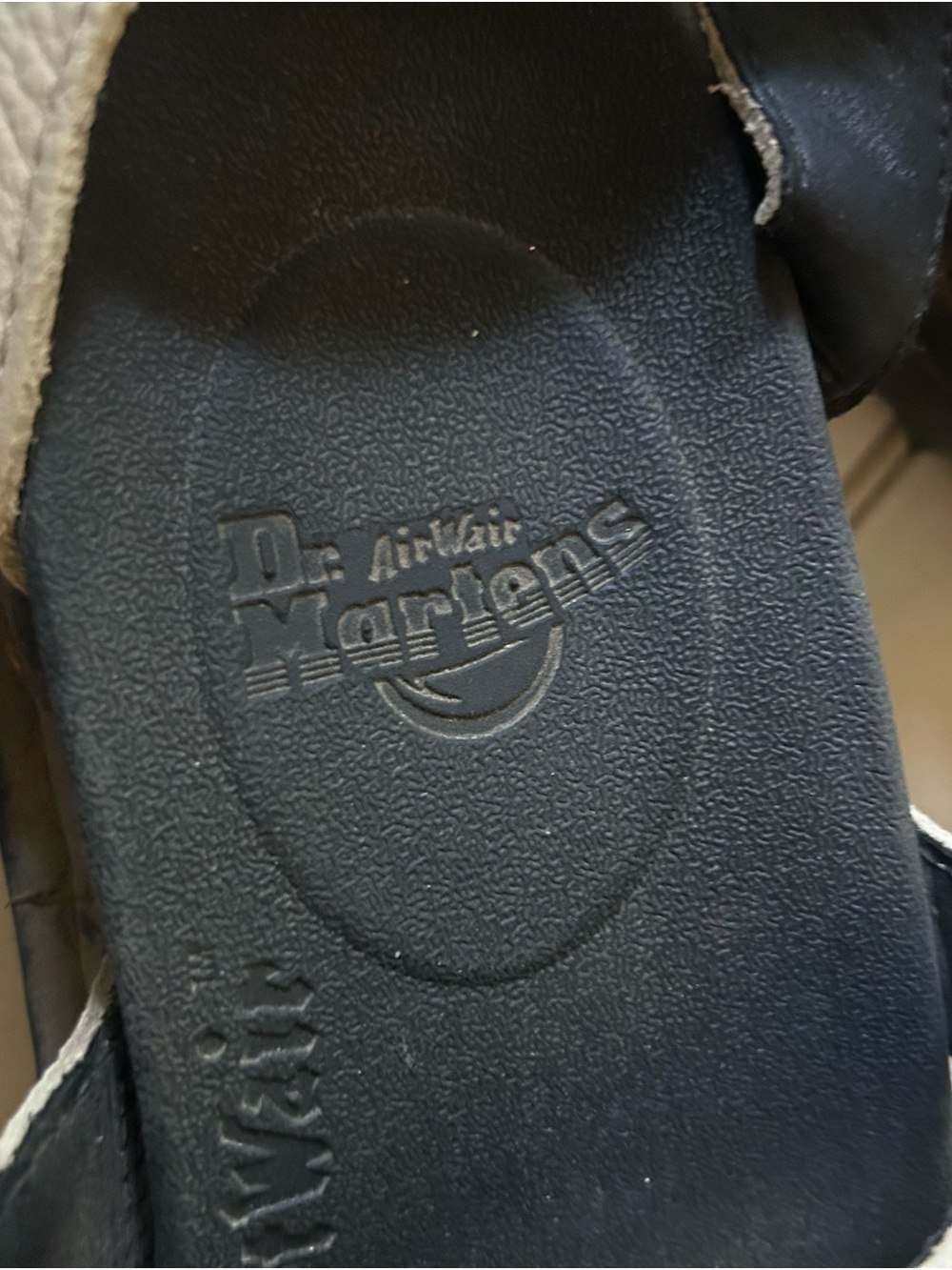 Dr. Martens cream Leather Strappy Platform Sandals sz 6 - Picture 6 of 7